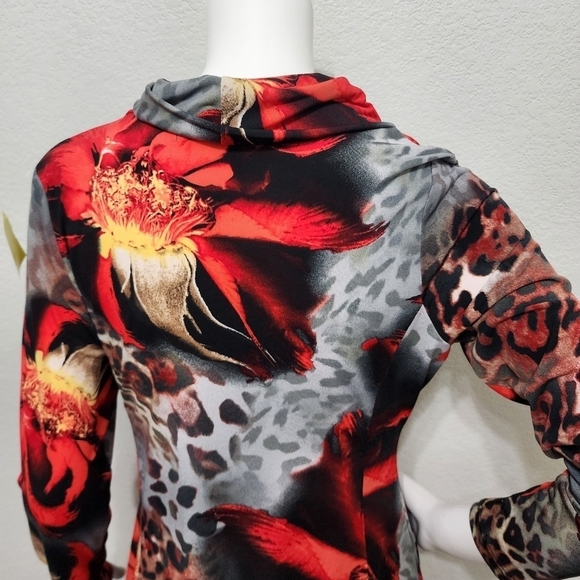 Boston Proper Hankerchief Hem Print Tunic Size M - Picture 6 of 13